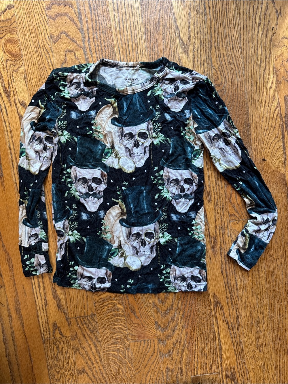 Posh Peanut Black Long Sleeve Top with Cream & Green Skull Print size 7-8